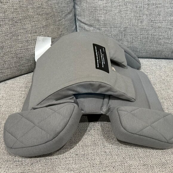 Nuna Rava Newborn Infant insert, headrest, and - Picture 6 of 8